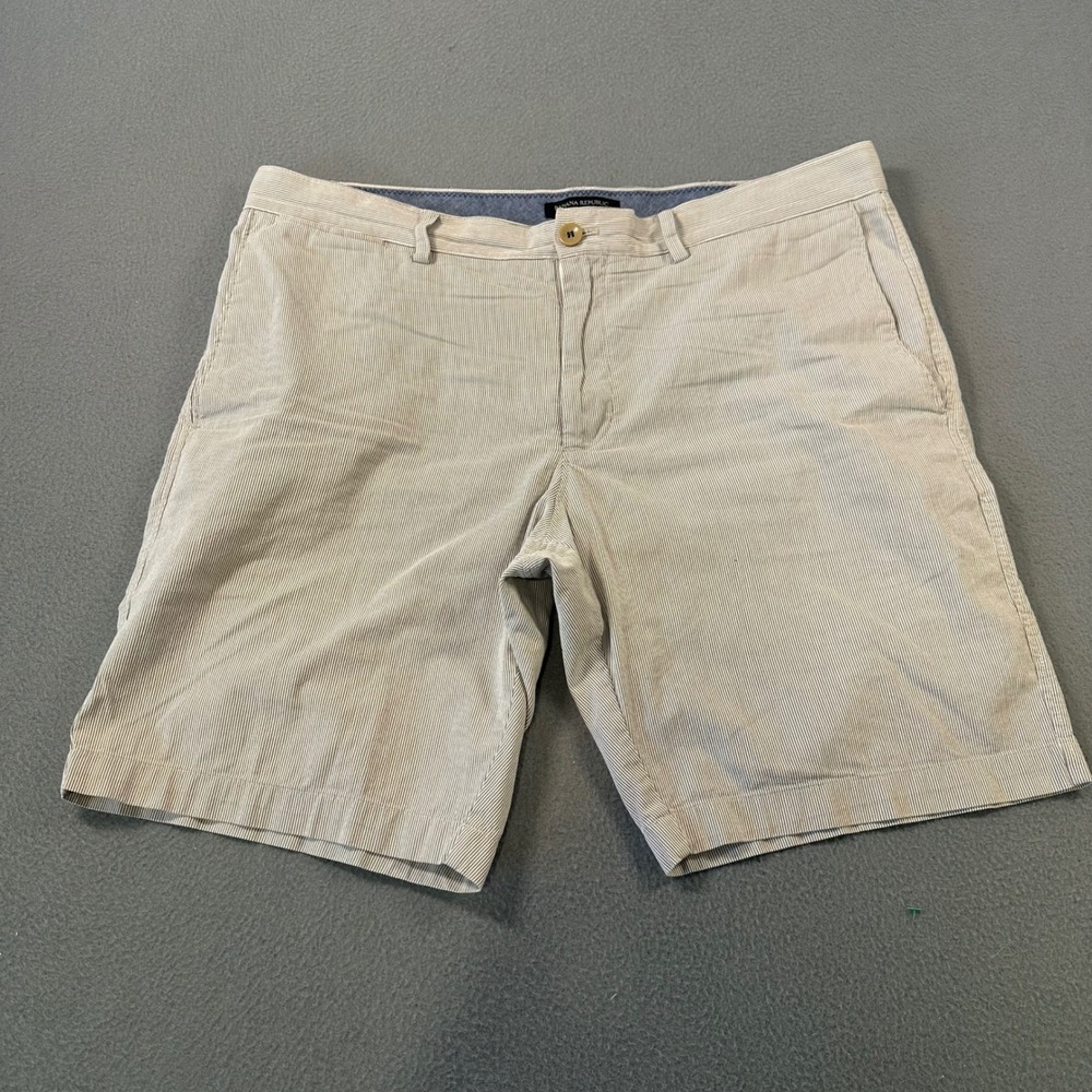 Banana Republic Aiden Short 35 Mens Tan White Striped Seersucker Cotton Shorts